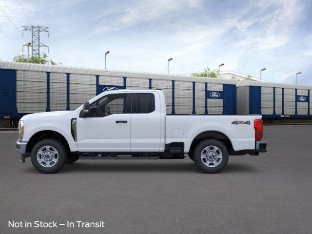 2026 Ford Super Duty F-350 XLT Super Cab 4x4