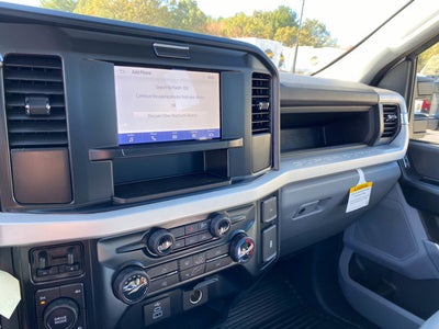 2026 Ford Super Duty F-350 XL Super Cab 4x4