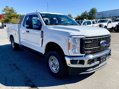 2026 Ford Super Duty F-350 XL Super Cab 4x4