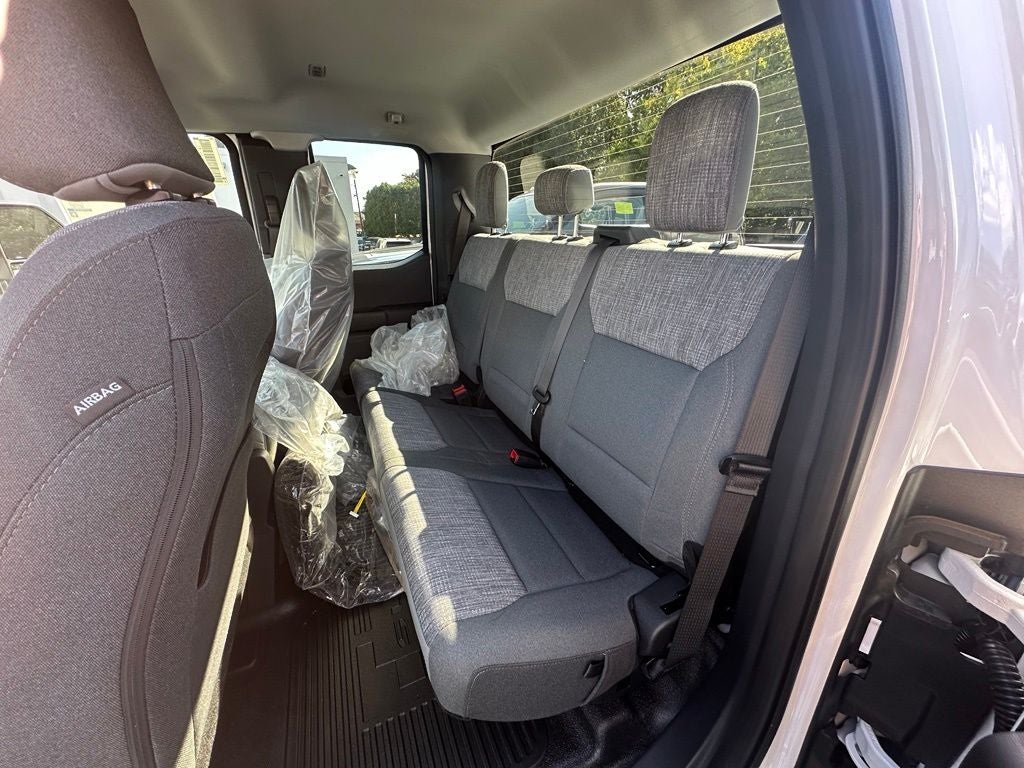 2027 Ford F-350 XLT