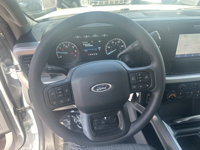 2025 Ford Super Duty F-350 XLT Super Cab 4x4