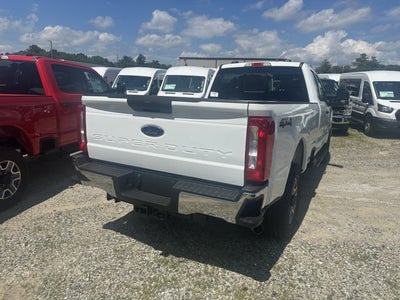 2025 Ford Super Duty F-350 XLT Super Cab 4x4