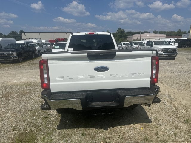 2025 Ford Super Duty F-350 XLT Super Cab 4x4