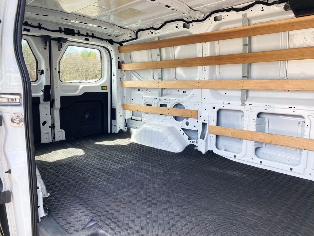 2024 Ford Transit Cargo Van T-250 130" Low Rf 9070 GVWR RWD