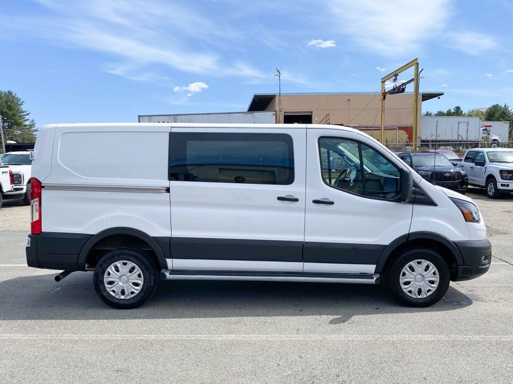 2024 Ford Transit Cargo Van T-250 130" Low Rf 9070 GVWR RWD