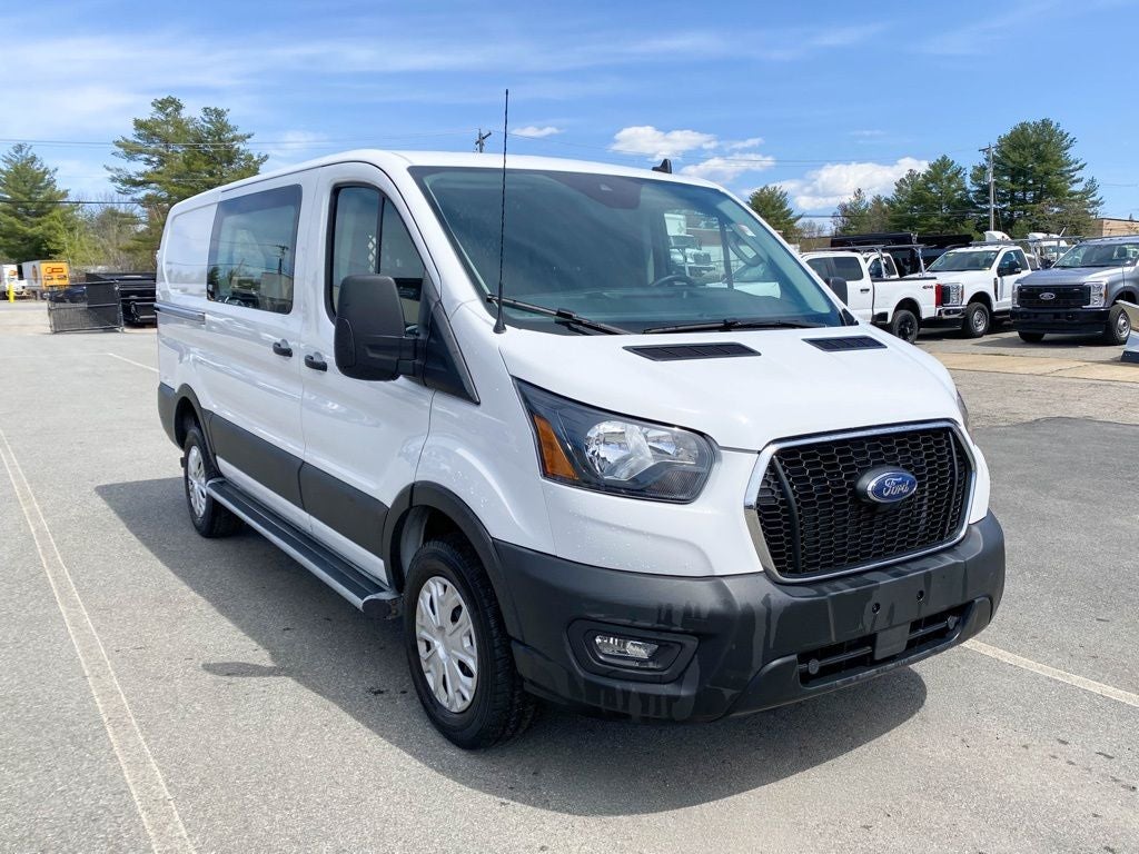 2024 Ford Transit Cargo Van T-250 130" Low Rf 9070 GVWR RWD