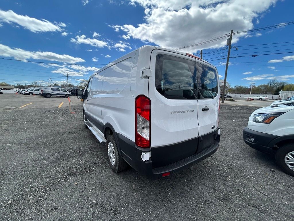 2024 Ford Transit Cargo Van T-250 130" Low Rf 9070 GVWR RWD