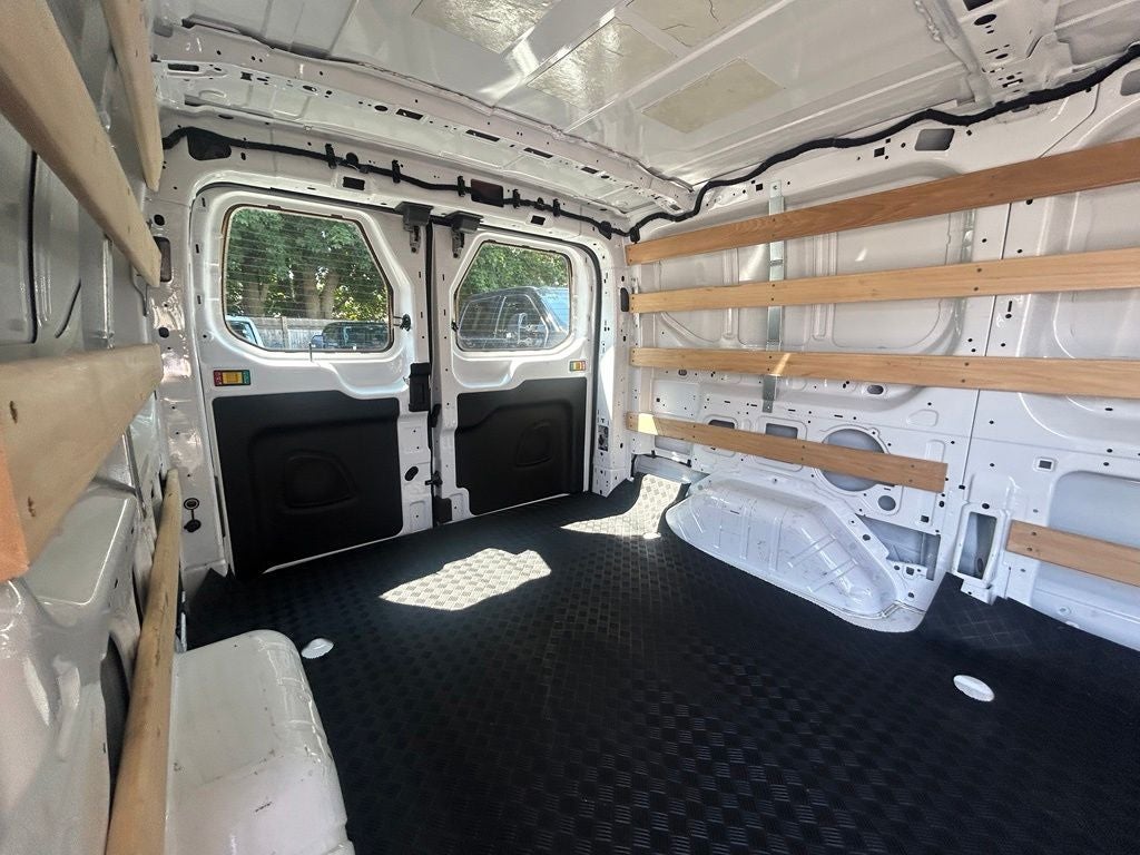 2025 Ford Transit-250 Base