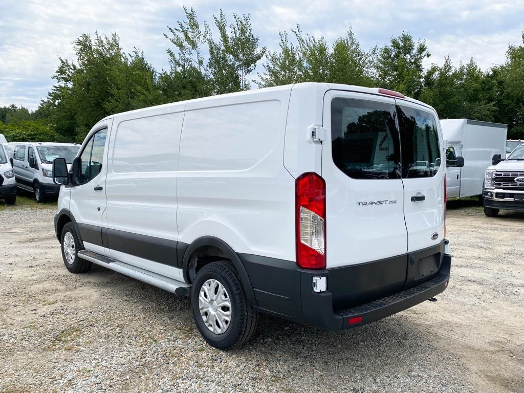 2025 Ford Transit-250 Base w/Racks & Bins