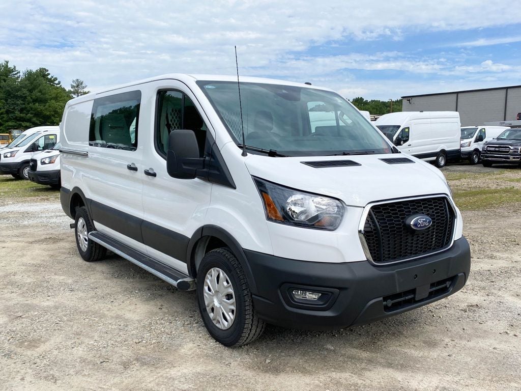 2025 Ford Transit-250 Base w/Racks & Bins