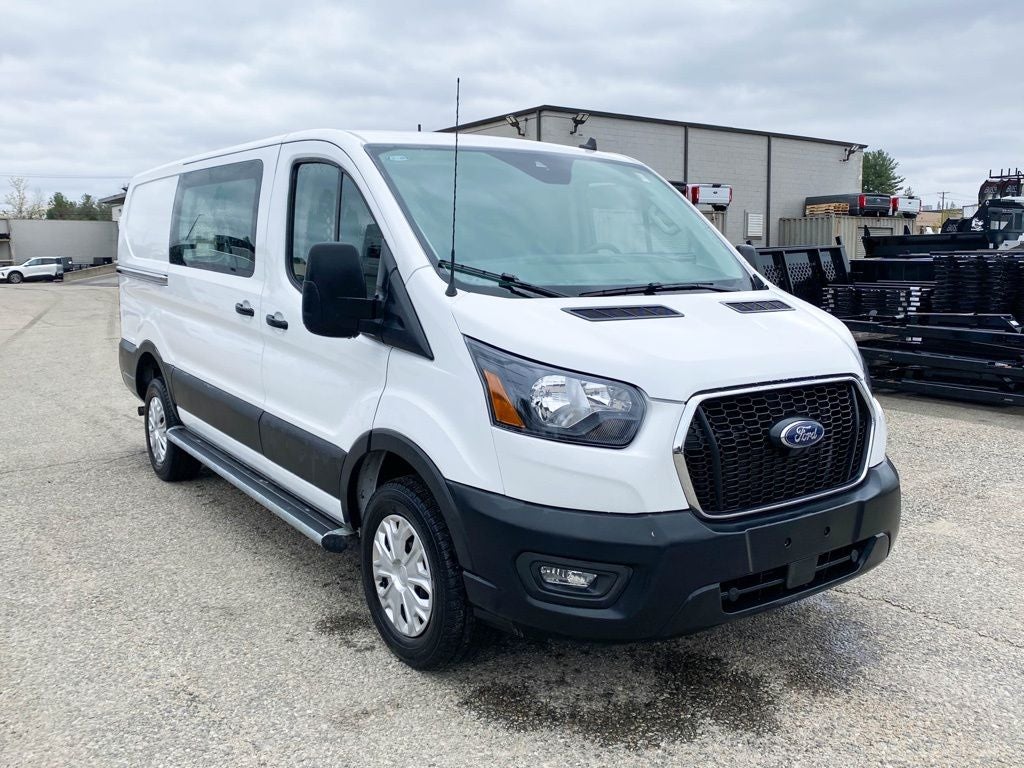 2024 Ford Transit Cargo Van T-250 130" Low Rf 9070 GVWR RWD