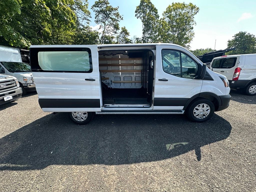 2025 Ford Transit-250 Base Low Roof