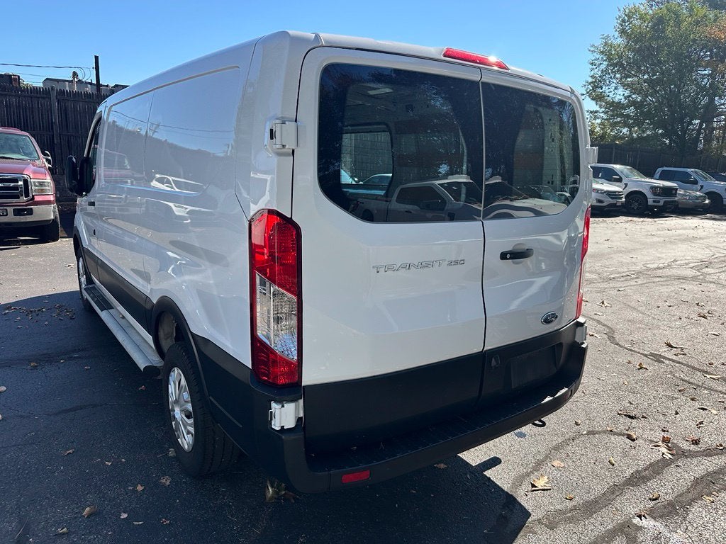 2025 Ford Transit-250 Base Low Roof
