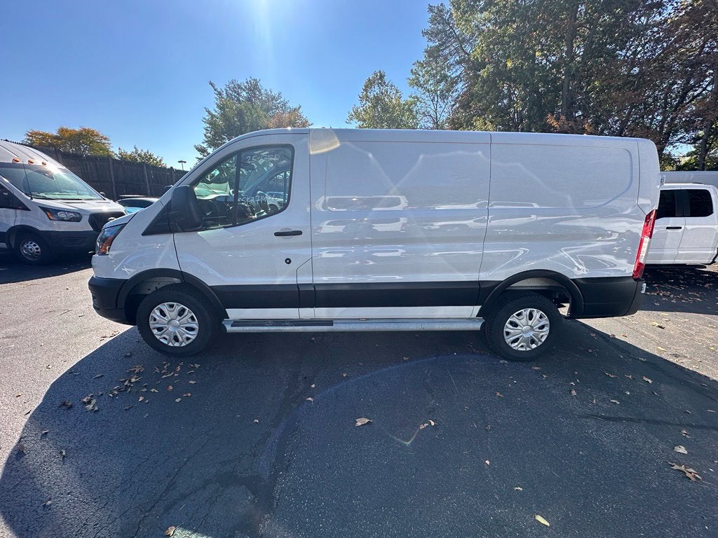 2025 Ford Transit-250 Base Low Roof