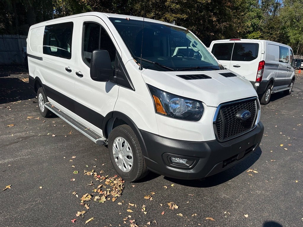 2025 Ford Transit-250 Base Low Roof