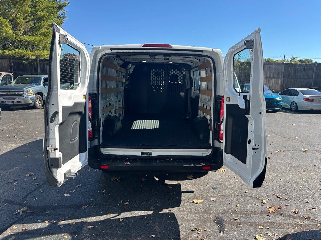 2025 Ford Transit-250 Base Low Roof