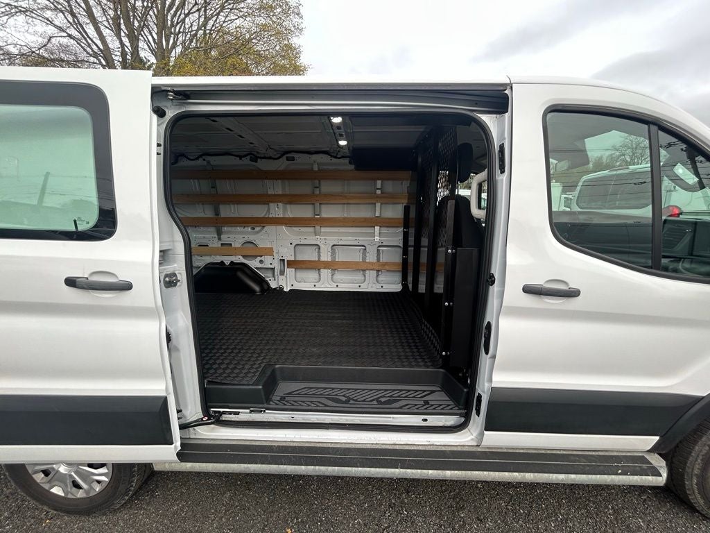 2024 Ford Transit-250 Base