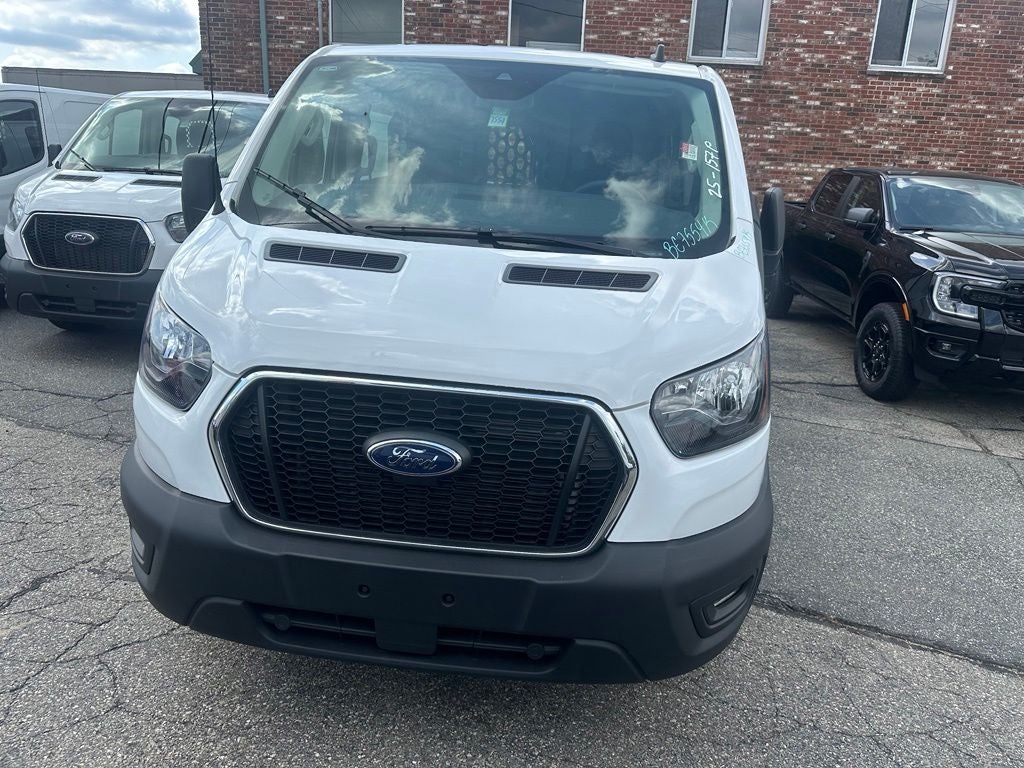 2025 Ford Transit-250 Base Low Roof
