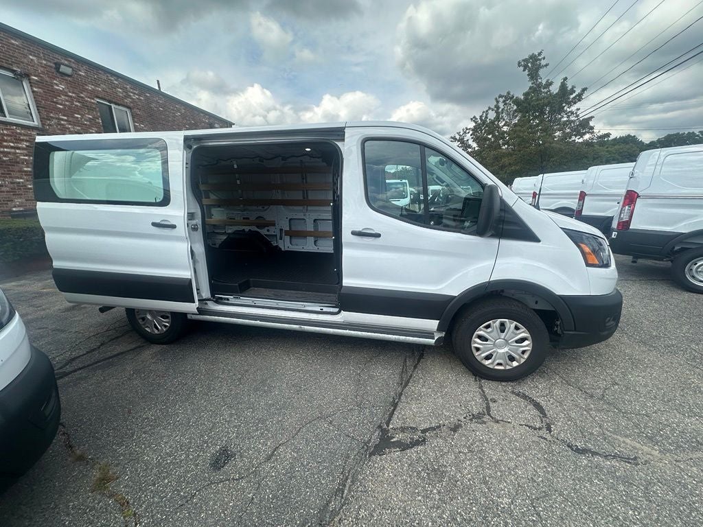 2025 Ford Transit-250 Base Low Roof