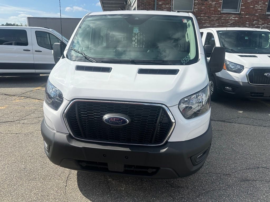 2025 Ford Transit-250 Base Low Roof