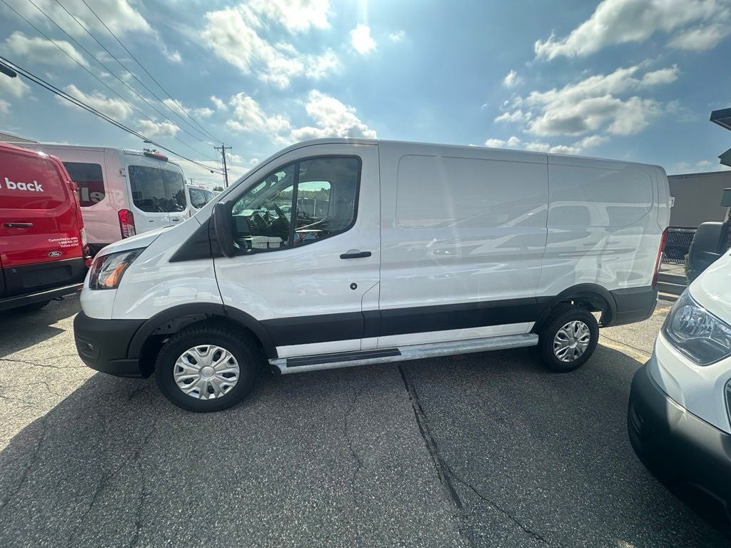 2025 Ford Transit-250 Base Low Roof