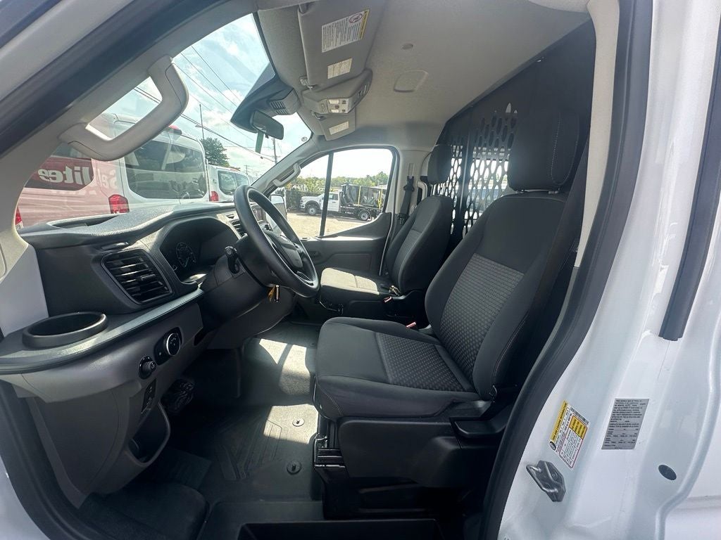 2025 Ford Transit-250 Base Low Roof
