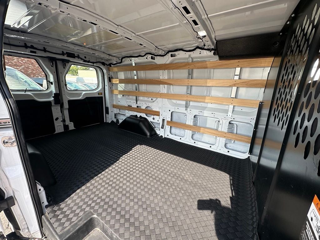 2025 Ford Transit-250 Base Low Roof