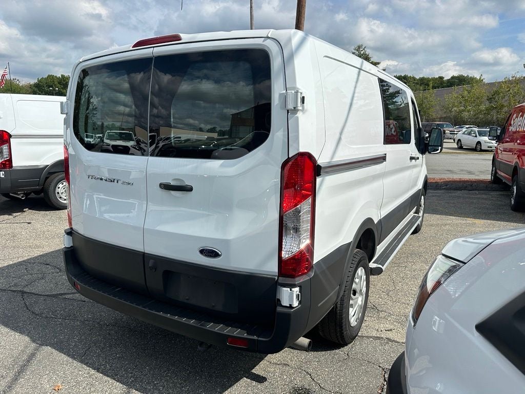 2025 Ford Transit-250 Base Low Roof