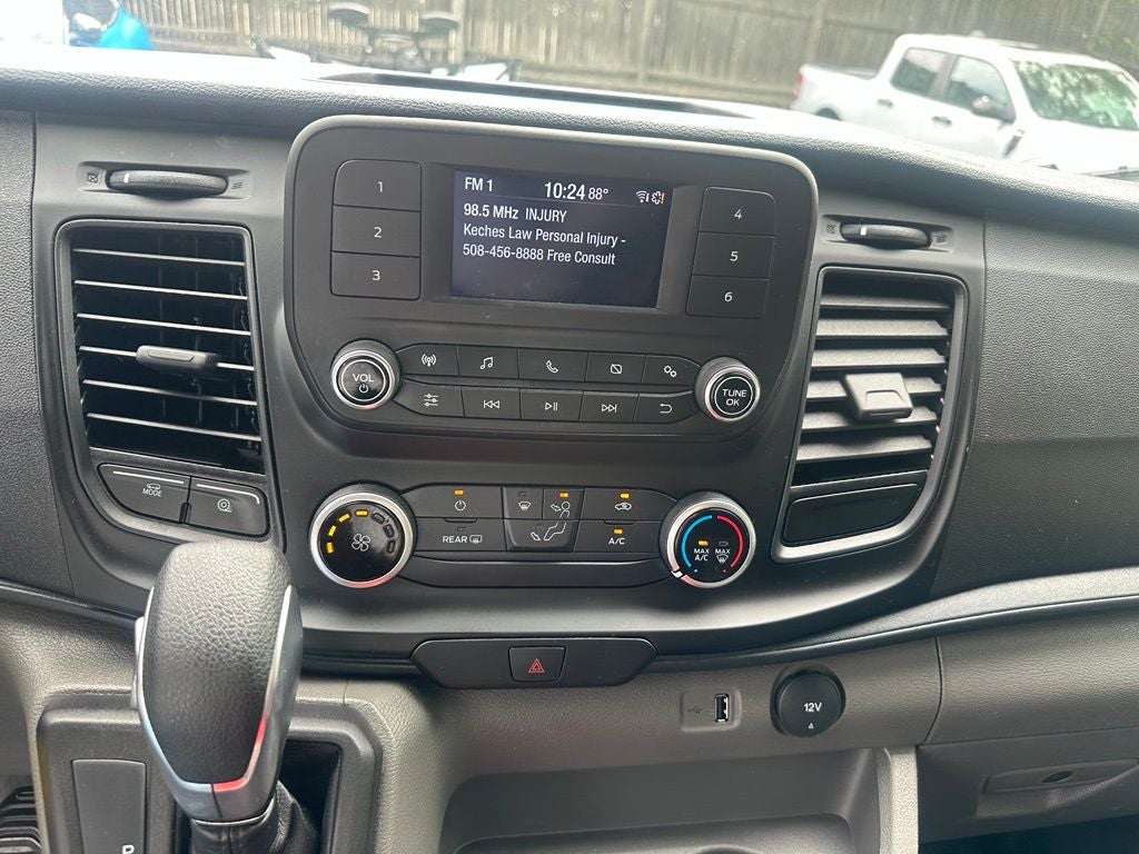 2025 Ford Transit-250 Base Low Roof