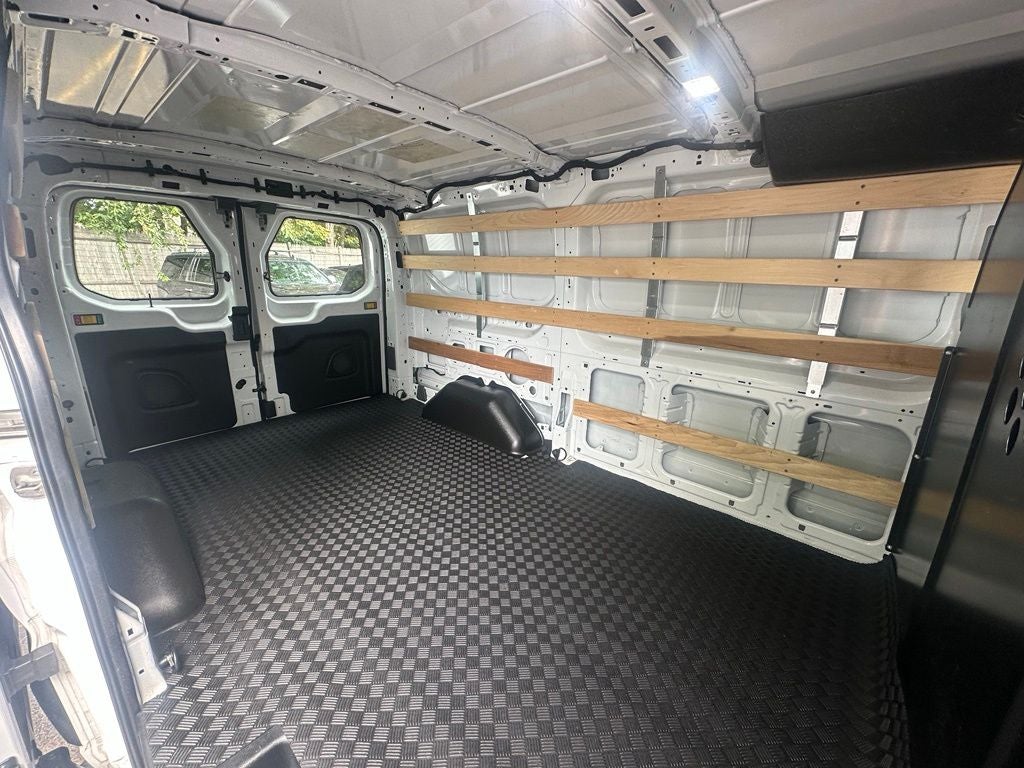 2025 Ford Transit-250 Base Low Roof