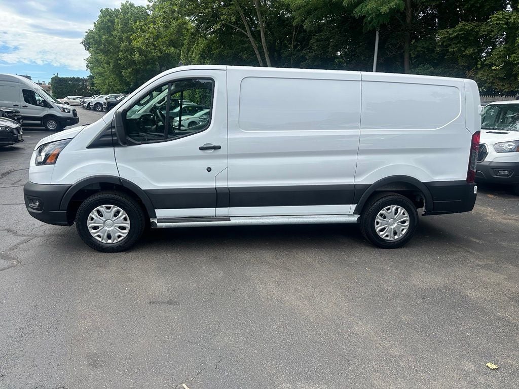 2025 Ford Transit-250 Base Low Roof