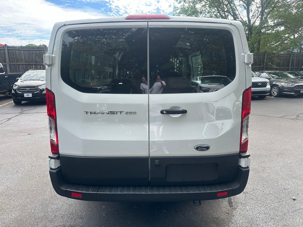 2025 Ford Transit-250 Base Low Roof