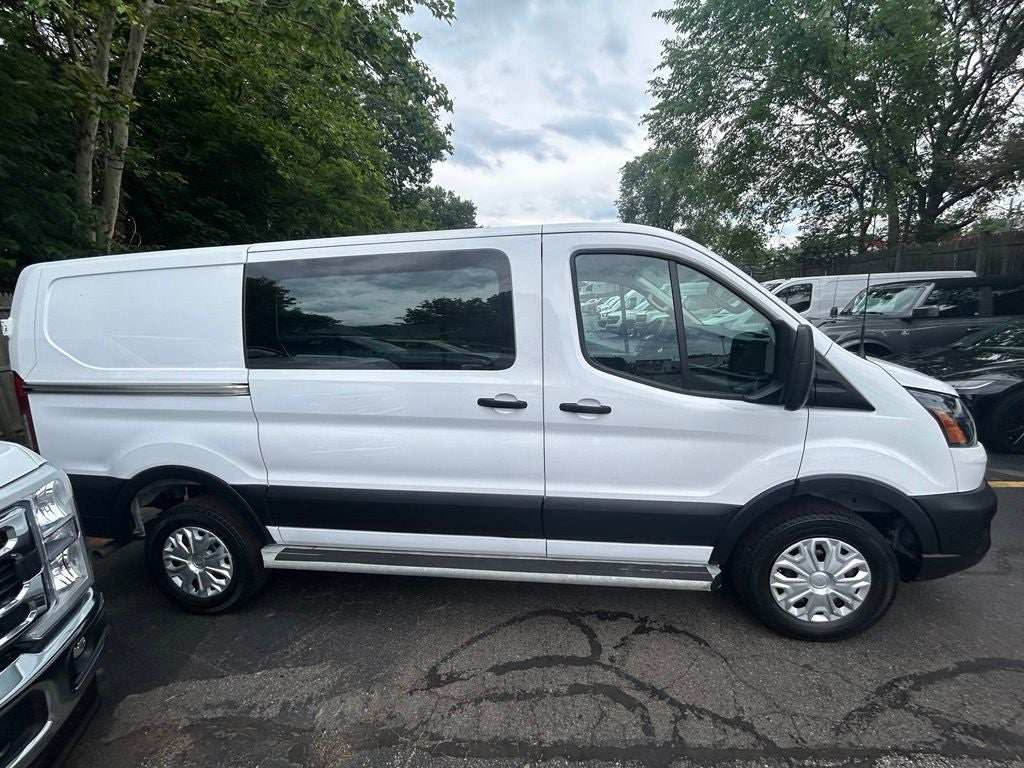 2025 Ford Transit-250 Base Lo Roof