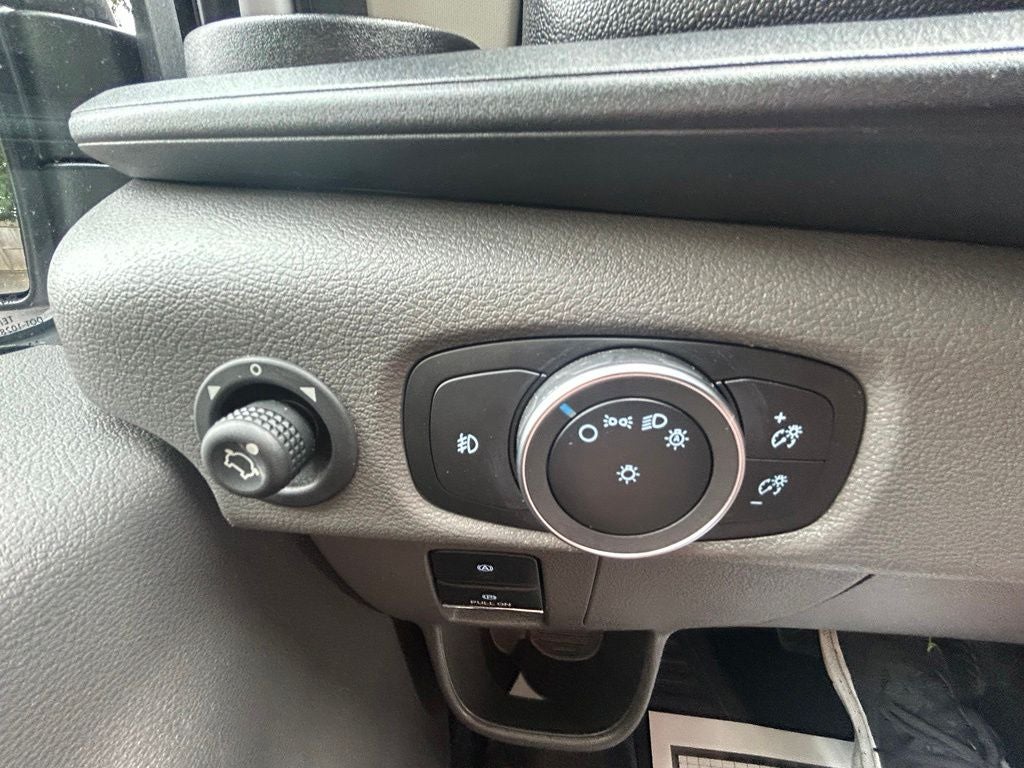 2025 Ford Transit-250 Base Lo Roof