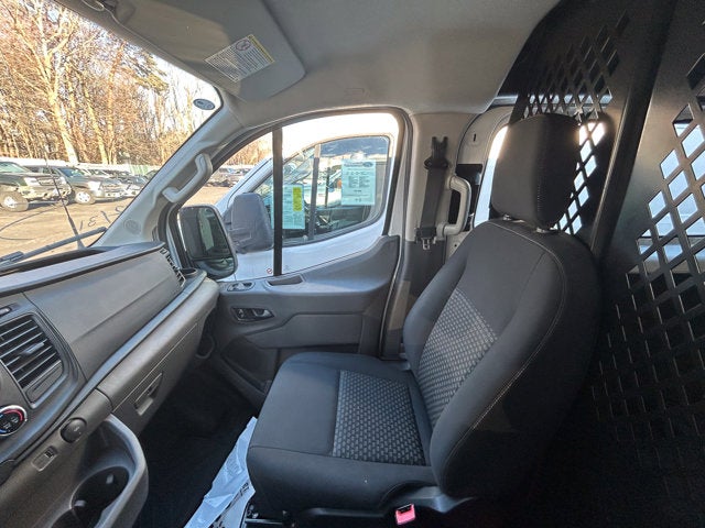 2024 Ford Transit Cargo Van 250 L/Roof