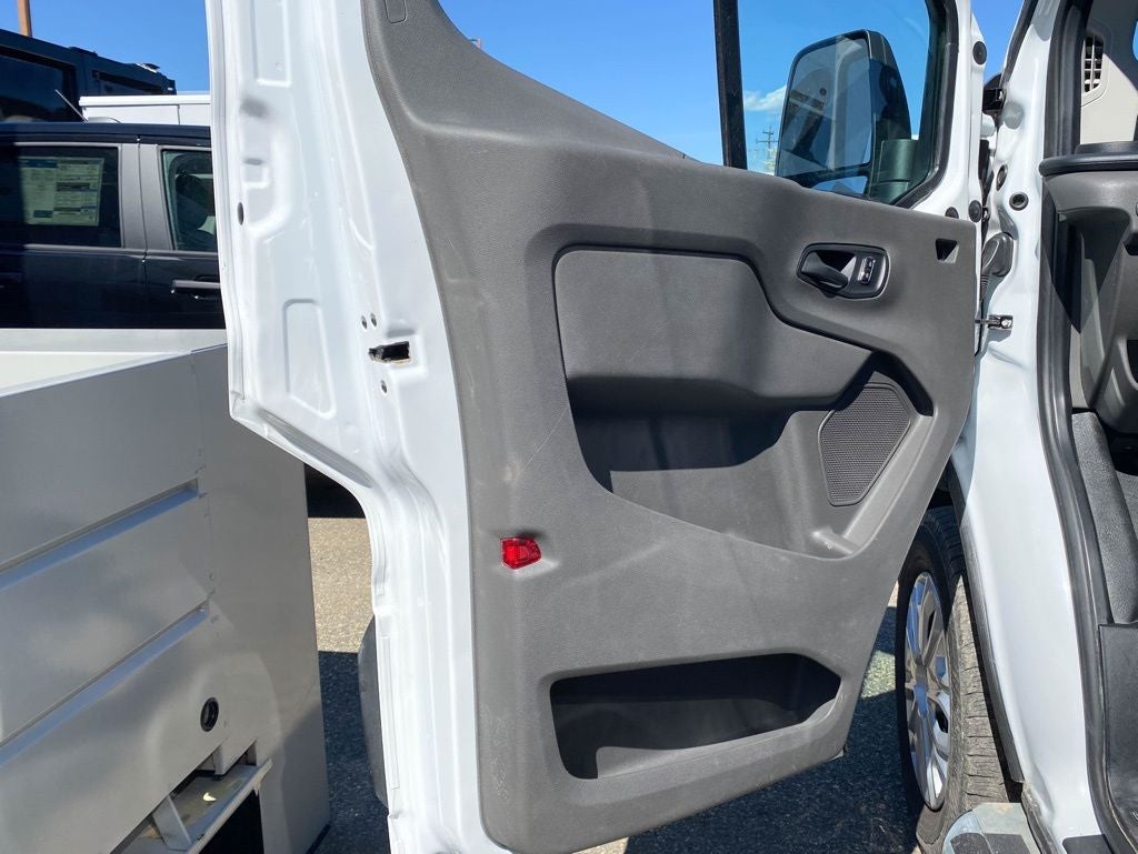 2024 Ford Transit Cargo Van T-250 130" Low Rf 9070 GVWR RWD