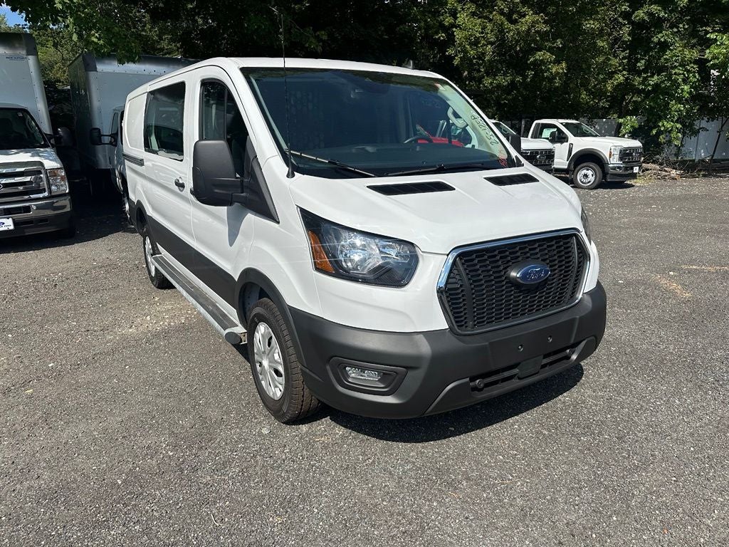 2025 Ford Transit-250 Base Low Roof