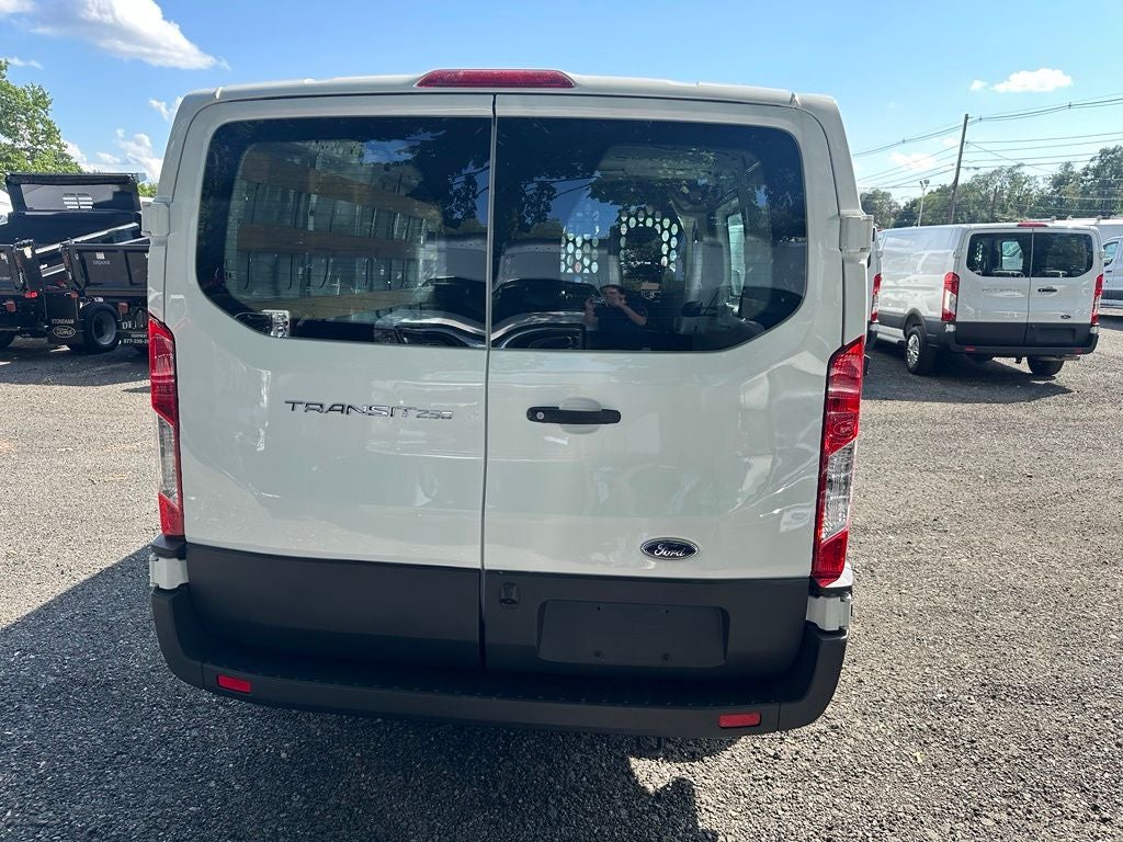 2025 Ford Transit-250 Base Low Roof
