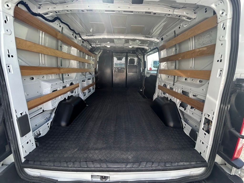 2024 Ford Transit Cargo Van T-250 130" Low Rf 9070 GVWR RWD
