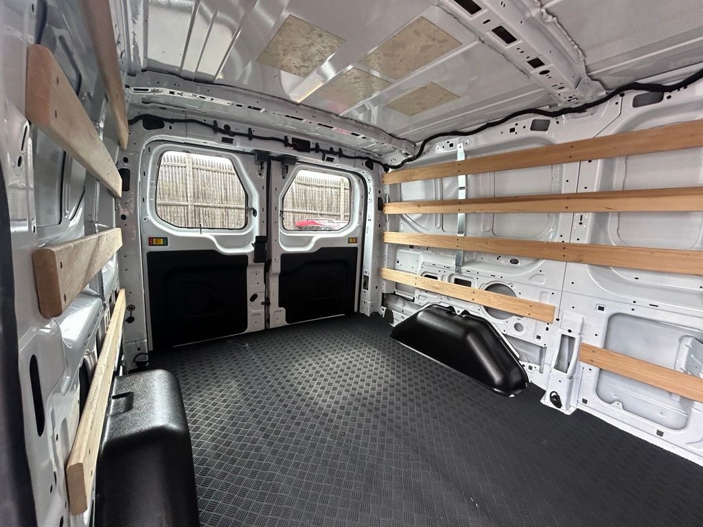 2025 Ford Transit-250 Base Low Roof