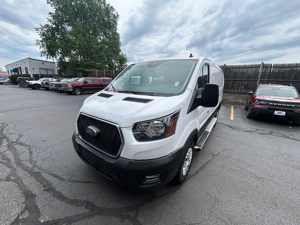 2025 Ford Transit-250 Base Low Roof
