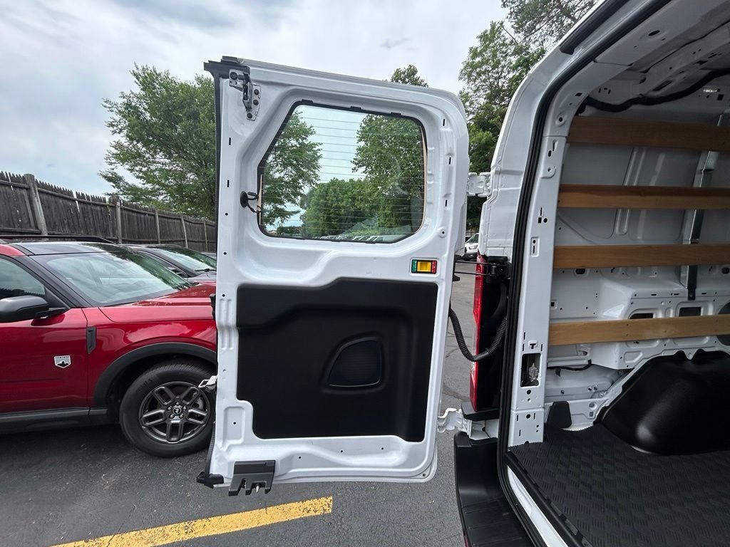 2025 Ford Transit-250 Base Low Roof