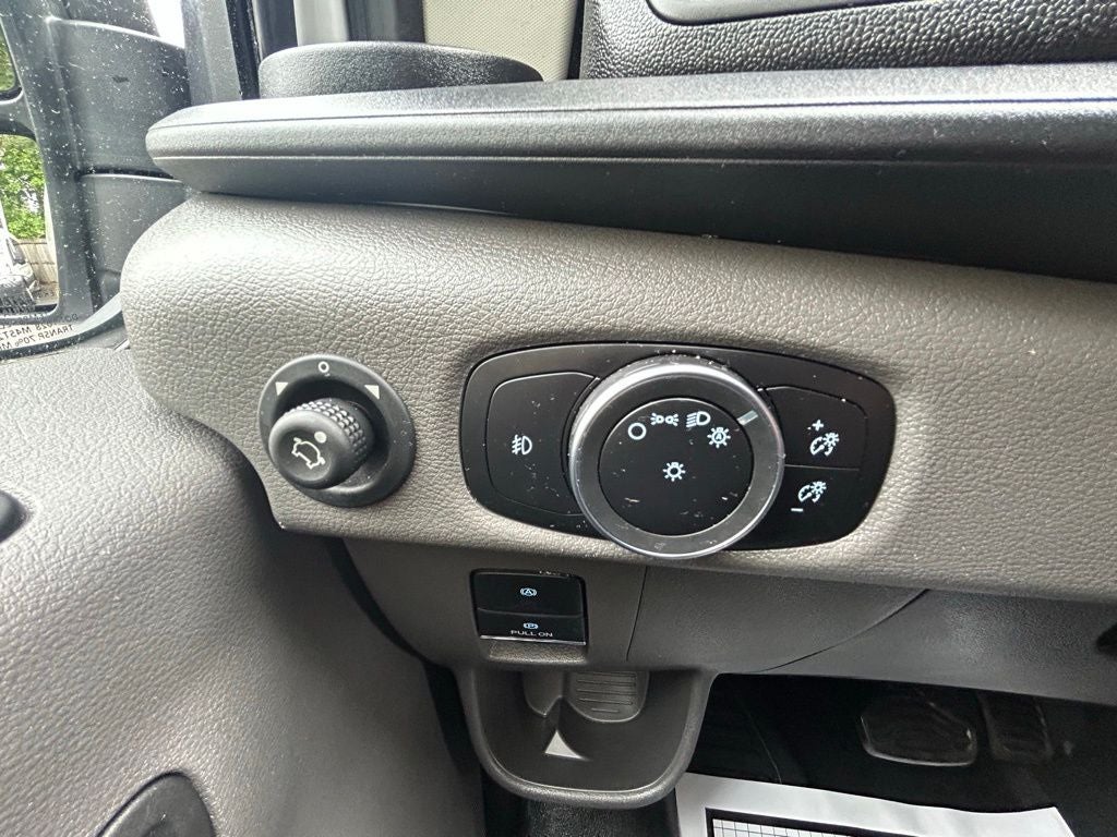 2025 Ford Transit-250 Base
