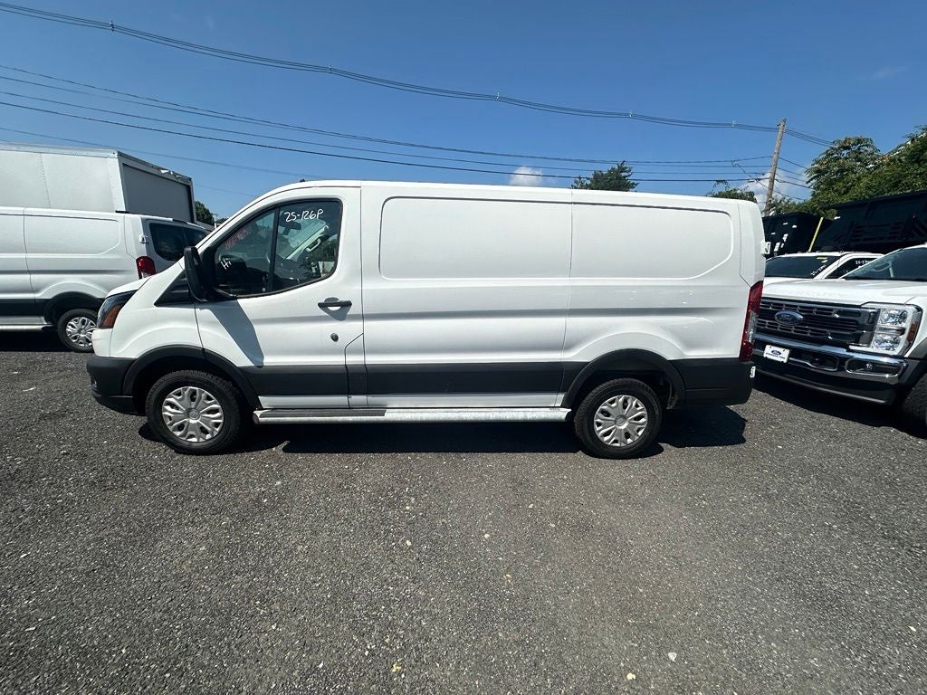 2025 Ford Transit-250 Base Low Roof