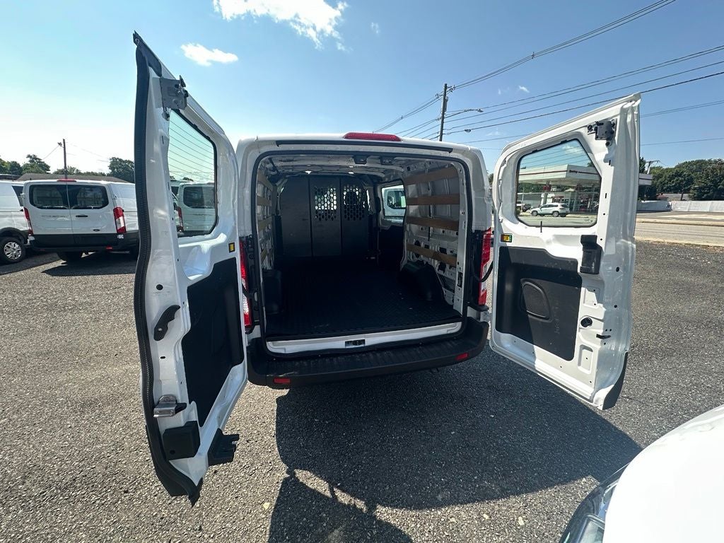 2025 Ford Transit-250 Base Low Roof