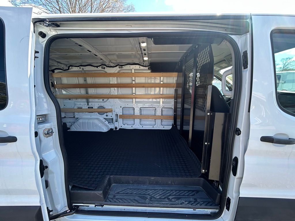 2024 Ford Transit Cargo Van T-250 130" Low Rf 9070 GVWR RWD