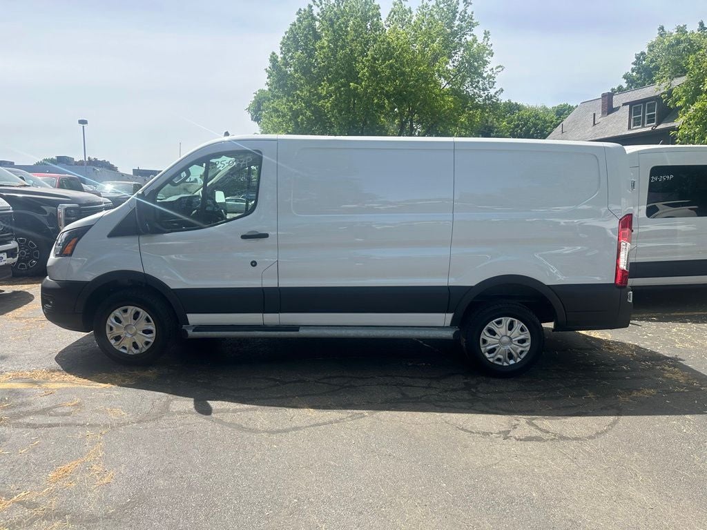 2025 Ford Transit-250 Base Low Roof Cargo