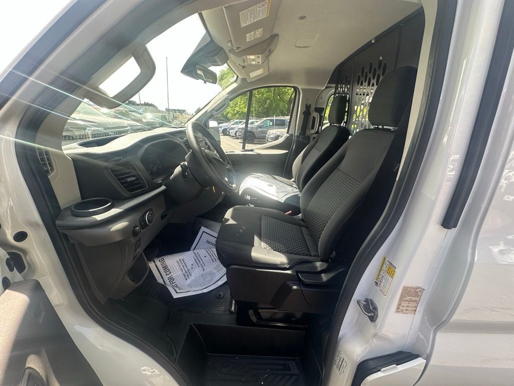 2025 Ford Transit-250 Base Low Roof Cargo