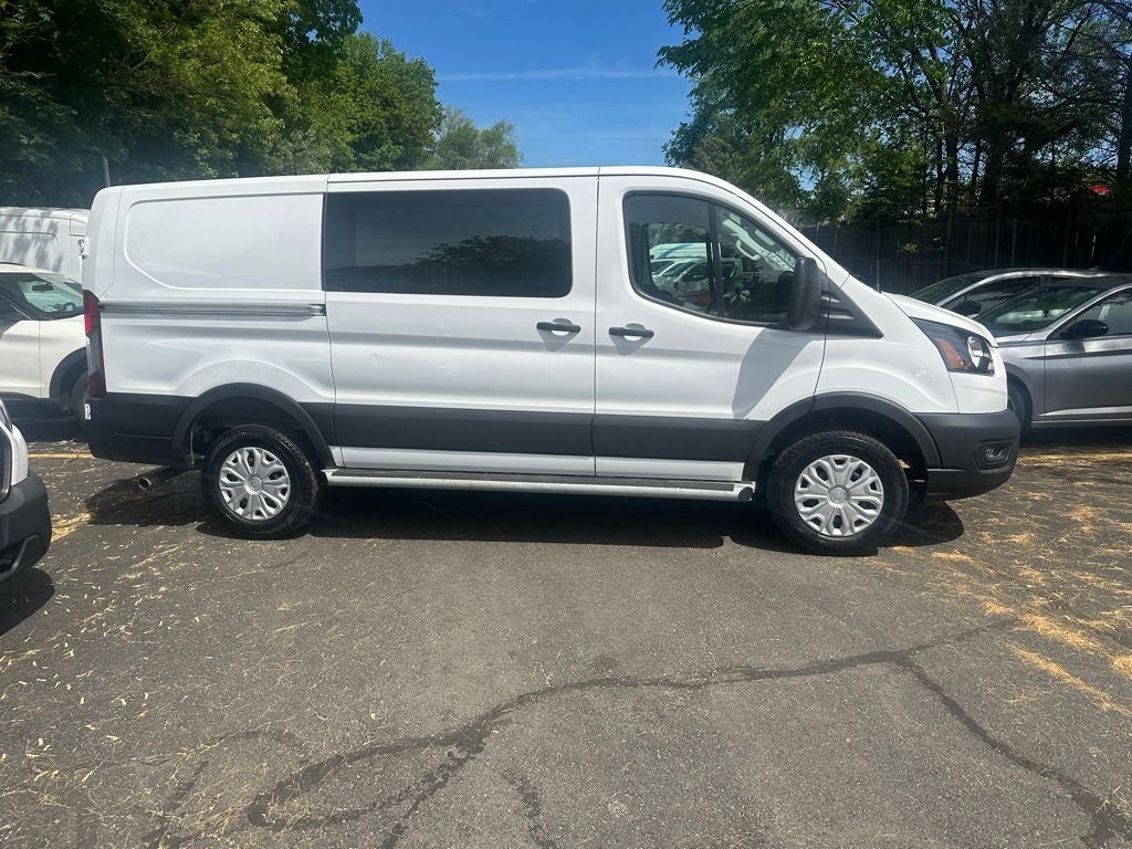 2025 Ford Transit-250 Base Low Roof Cargo