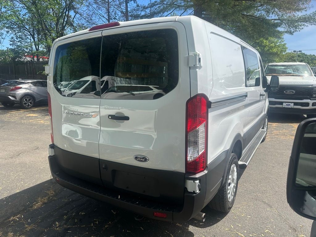 2025 Ford Transit-250 Base Low Roof Cargo